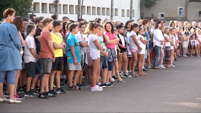 Az iskolával együtt jöttek a gyerekbetegségek is