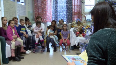 Ajándékot vitt a mesedoktor