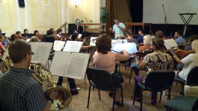 Indul a komolyzenei évad