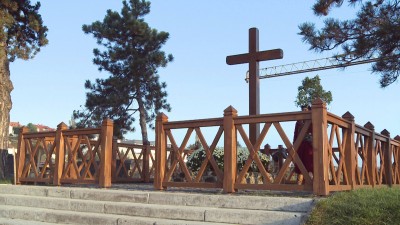 Koszorúzás és kiállítás