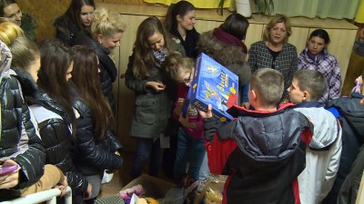 Adomány a Gyermekotthonnak