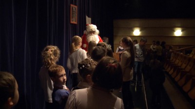 Mikulás járt a Harlekinben