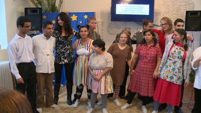 Karácsony a gyermekotthonban