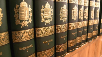 Ajándék a könyvtáraknak